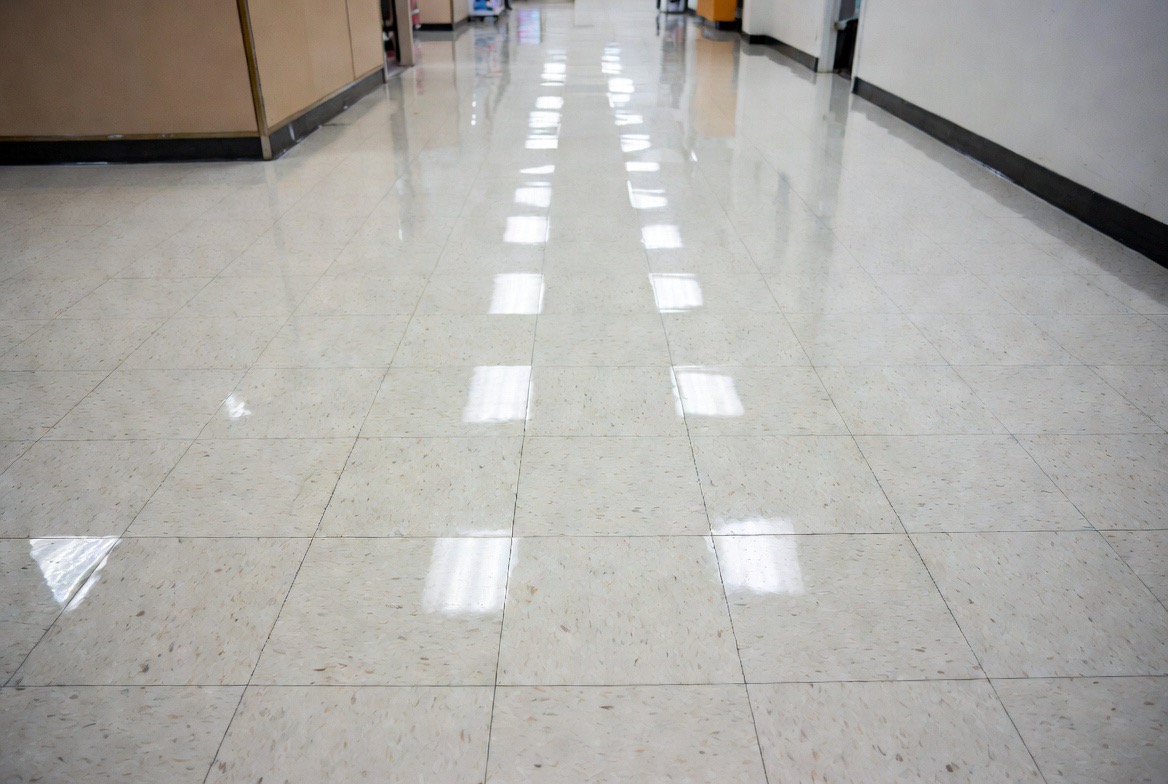 VCT tile in a retail space